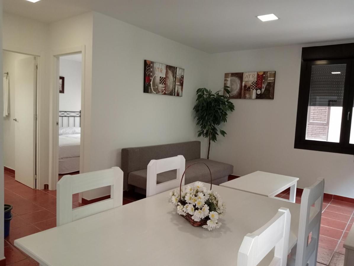 Apartamentos La Piedra En Pleno Centro Historico Con Dos Dormitorios Y Dos Banos Najera Ngoại thất bức ảnh
