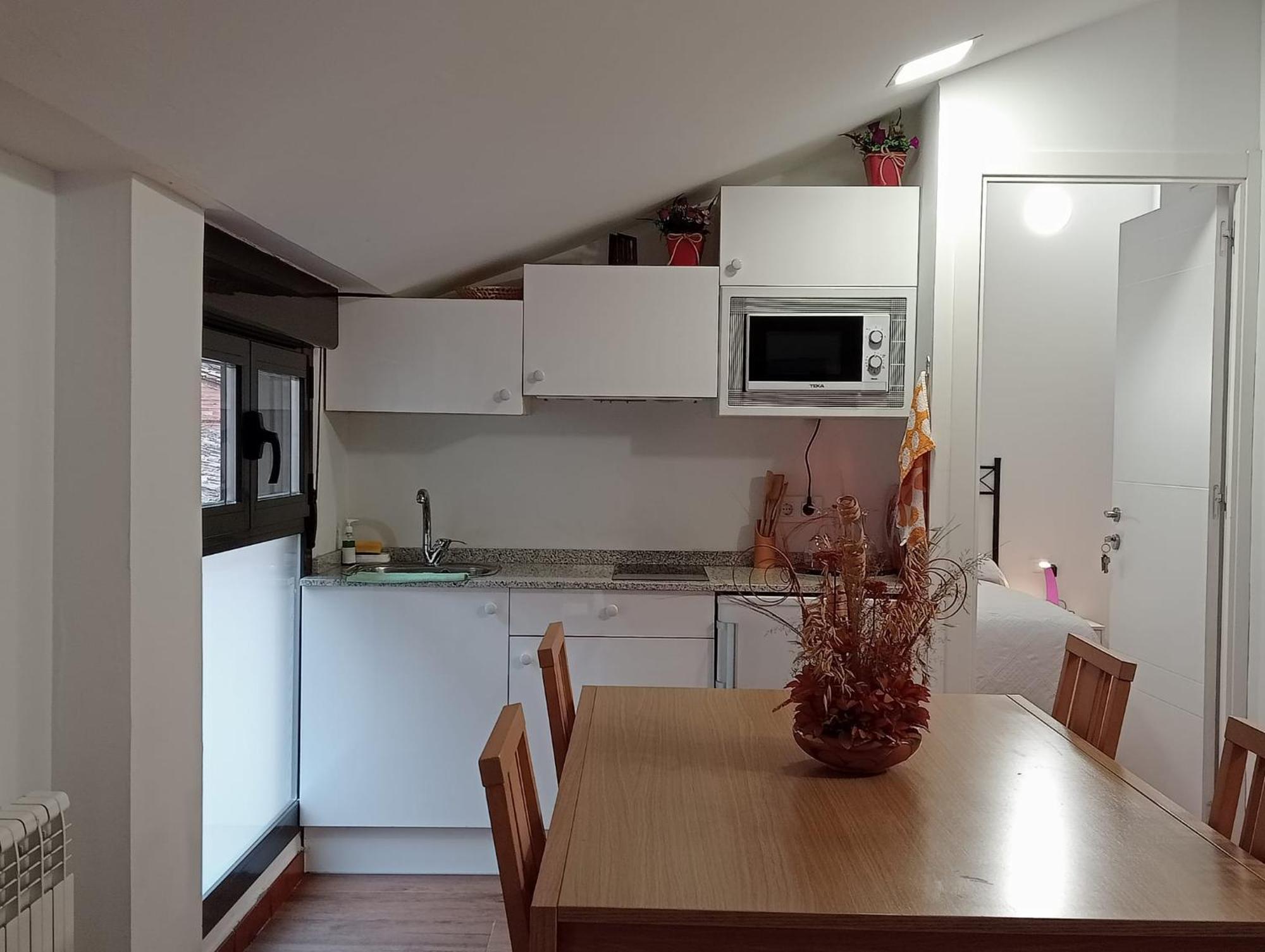 Apartamentos La Piedra En Pleno Centro Historico Con Dos Dormitorios Y Dos Banos Najera Ngoại thất bức ảnh