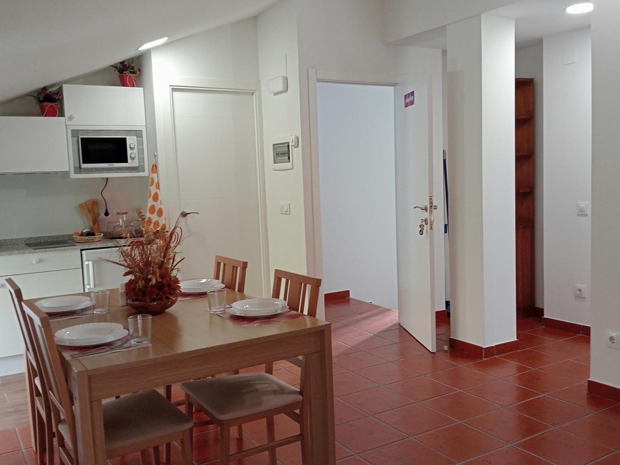Apartamentos La Piedra En Pleno Centro Historico Con Dos Dormitorios Y Dos Banos Najera Ngoại thất bức ảnh